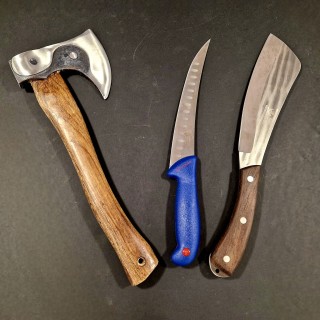 Set bucatarie 3 piese: Toporisca Yin-Yang, Cutit tip maceta si Cutit filetat