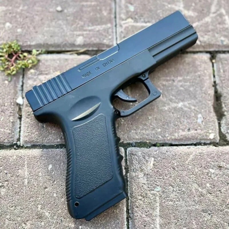 Brichetă decorativă pistol Glock 17 – formă realistă, reincarcabila, negru, BRI-GLOCK17 Brichetă decorativă pistol Glock 17 – formă realistă, reincarcabila, negru, BRI-GLOCK17