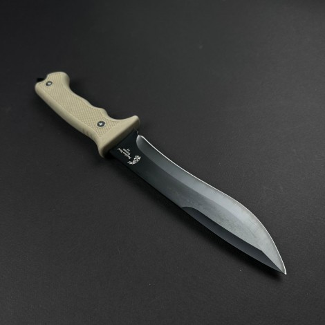 Cuțit camping bowie AJ 31cm, lamă oțel inoxidabil varf dublu tăiș, mâner kaki, cu husa FR19