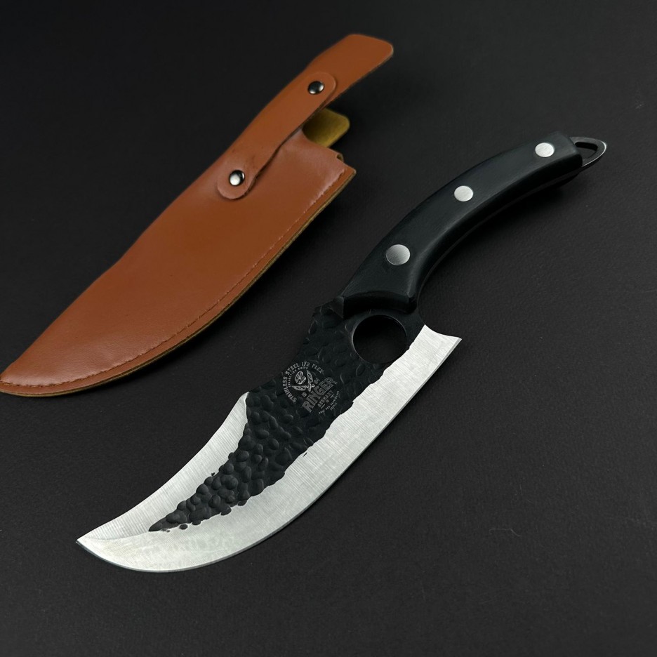 Cutit macelarie tip satar 28cm, lama fier forjat, maner lemn negru, husa piele