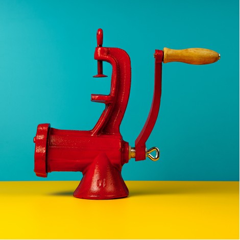 Masina de tocat carne, JIA, rosie, cu rulment 