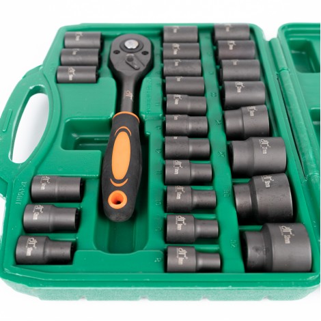 Trusa 32 piese tubulare de impact, cu clichet 1/2, Cr-V, verde TRSCH Trusa 32 piese tubulare de impact, cu clichet 1/2, Cr-V, verde TRSCH